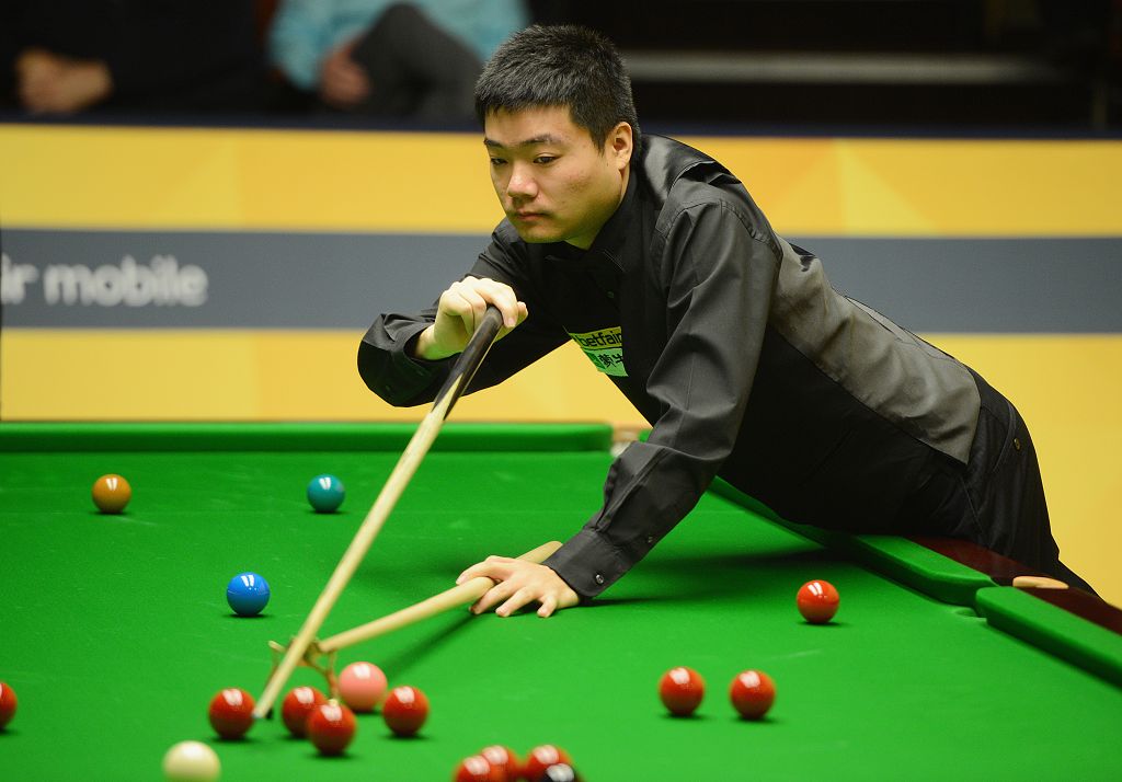 针尖对麦芒 针尖对麦芒