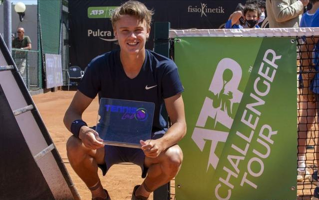 迫使后续对 迫使后续对